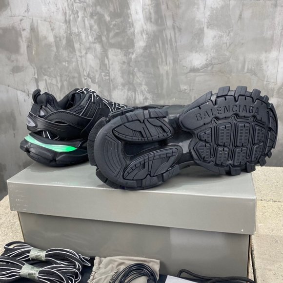 Balenciaga outdoor shoe TrackTrainer main image 4
